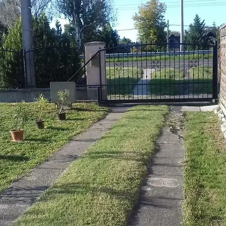 Ubytování v soukromí Sara *